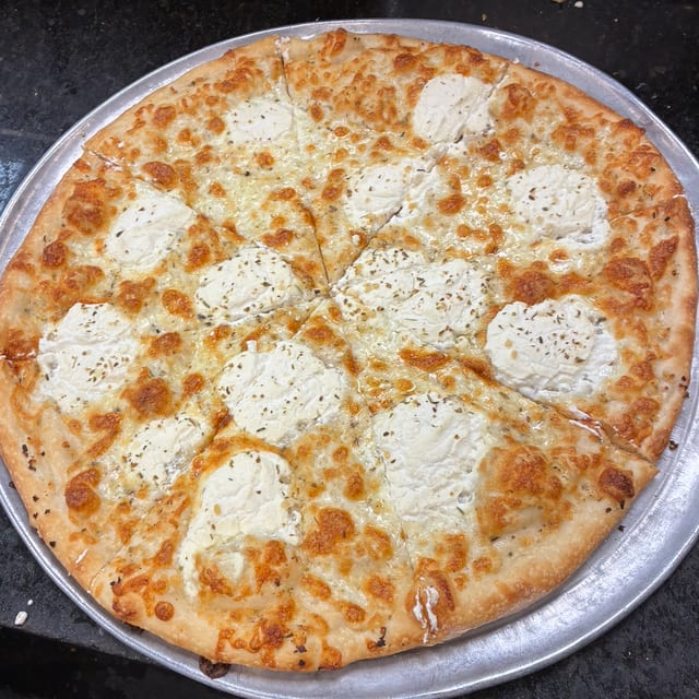 Bianca Pizza.