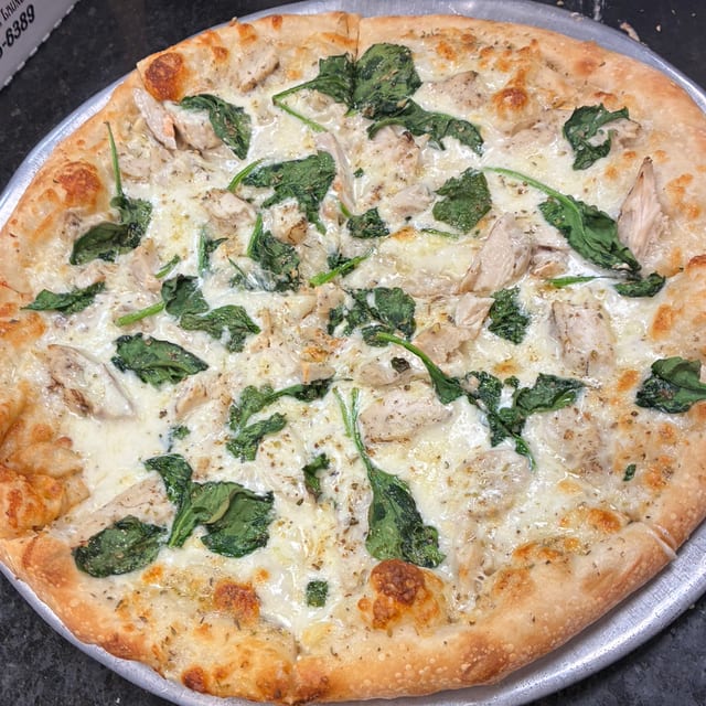 Ava's Alfredo Pizza.